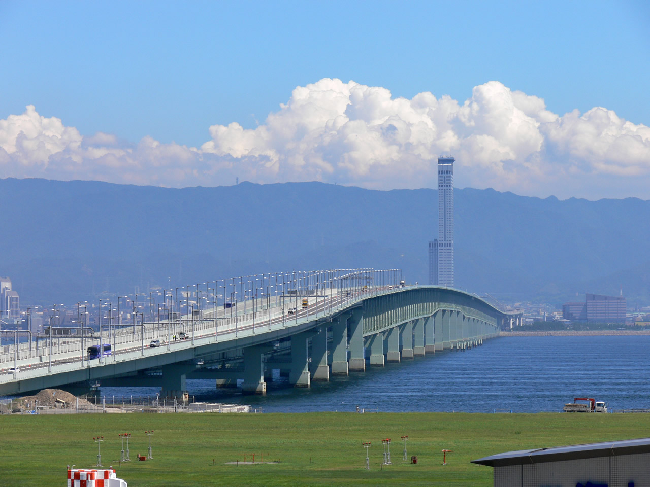 関西空港への行き方、交通手段について